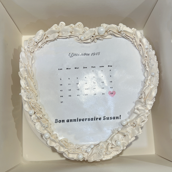 Gâteau Cœur Vanillé – 80 Ans